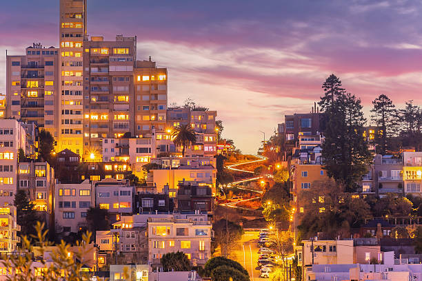 istock Lombard Street in downtown San Francisco 2250058285