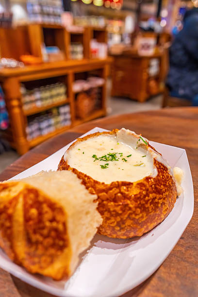 istock Calm chowder in sourdough bread in San Francisco 2250058329