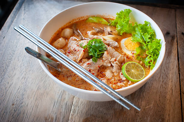 Tom Yam Noodle