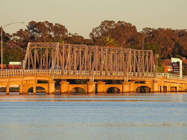 istock The Mulwala Bridge in the morning sunlight 2250252546