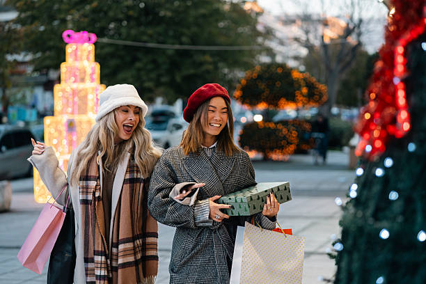 istock Christmas shopping 2250327481