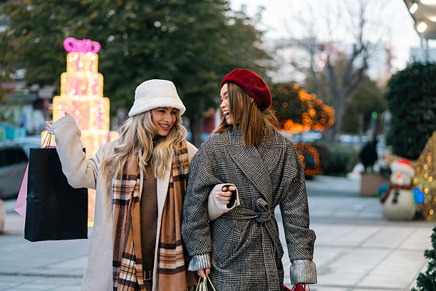 istock Christmas shopping 2250327820