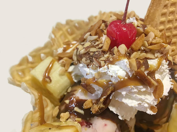 Ice cream waffle bowl