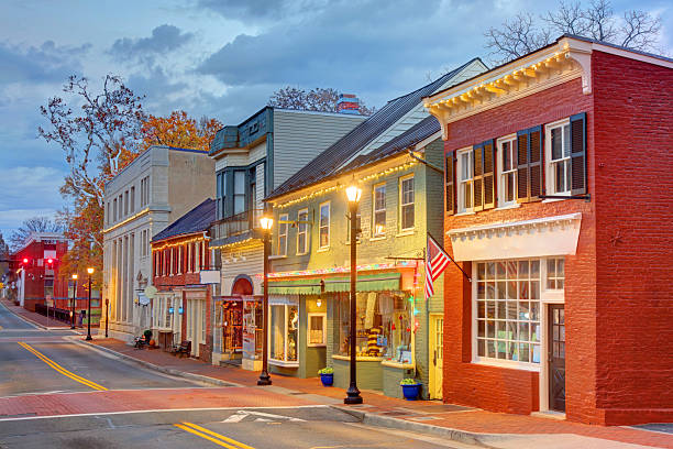 istock Historic Leesburg, Virginia 2251066507