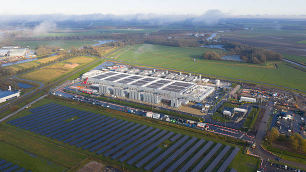 istock Vertical Aerial: AI Infrastructure and Solar Energy Consumption 2251144333