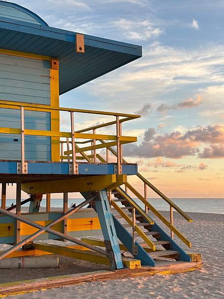 istock Miami Lifeguard Tower Sunrise 2251176646