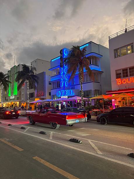 istock Ocean Drive at Sunset in Miami 2251180134