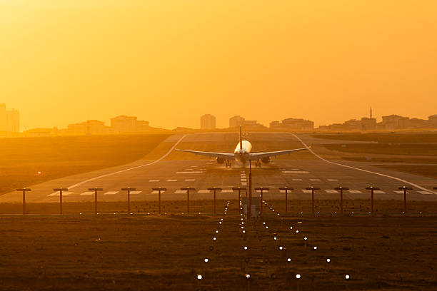 istock Airliner descending into Sky Harbor Airport. 2251180689
