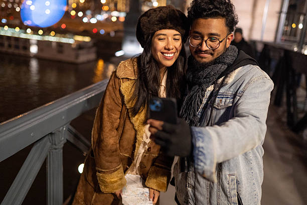 istock Chain bridge in Budapest at night 2251320915
