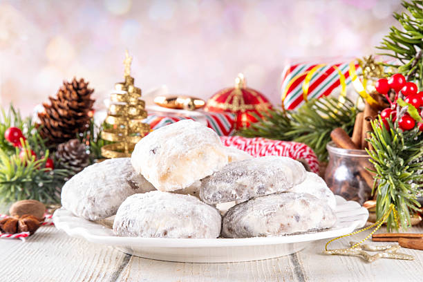 istock Homemade Christmas stollen bites 2251333351