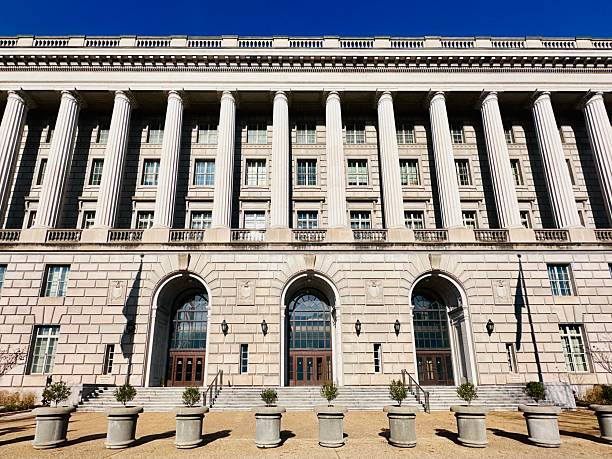 istock Internal Revenue Service (IRS) Building in Washington, DC 2251552250