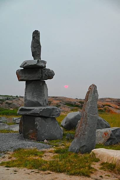 istock Inukshuk in Churchill 2251603702