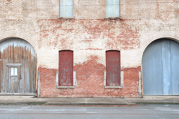 istock Pink Abandoned Muskogee 2251613055