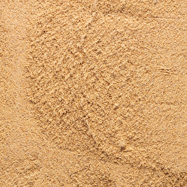 istock Heap of dried Peruvian maca powder - Lepidium meyenii. 2252105461
