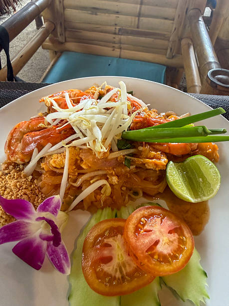 Shrimp Pad Thai with Fresh Vegetables and Lime