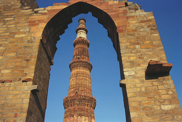 The Qutub Minar is a towering 72.5-meter-tall minaret in Delhi, India, built from red sandstone and marble, serving as a prime example of Indo-Islamic architecture and a UNESCO World Heritage Site. Construction started by Qutb-ud-din Aibak in the late 12th century, it was expanded by his successors, featuring intricate carvings and balconies, and is surrounded by other historical ruins known as the Qutub Complex, including the Quwwat-ul-Islam Mosque and the Iron Pillar.
