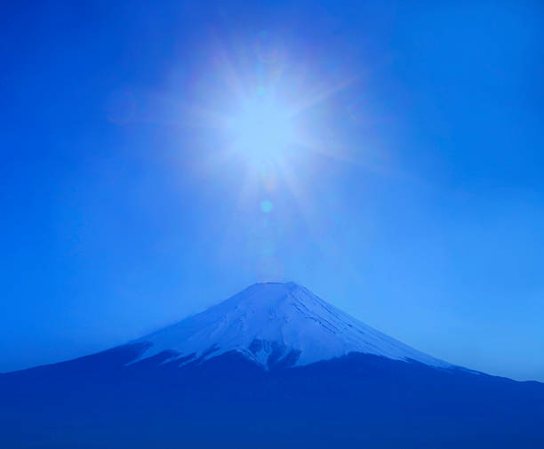 Japan, Tokyo, Mount Fuji sunburst
