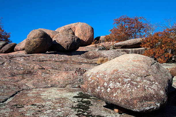 istock Elephant Rocks SP - Boulder Shapes Vary 2252293211