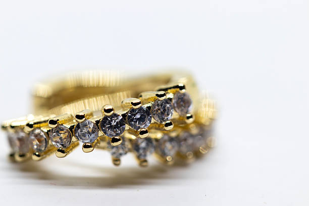 A Glittering Showcase: Expertly Handcrafted Jewelry and Accessories