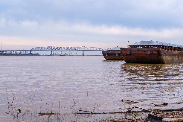 istock Barges and Bridge on the Mississippi River 2252368807
