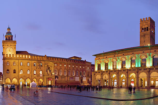 istock Piazza Maggiore at Twilight, Bologna, Emilia-Romagna, Italy 2252476276