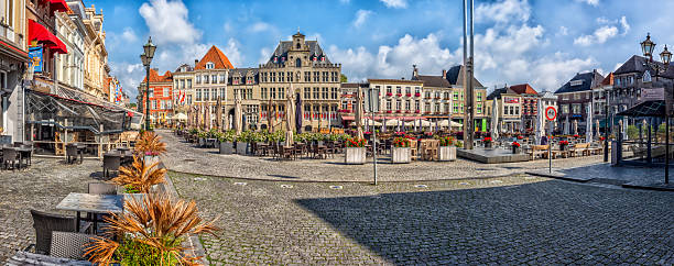 istock Bergen op Zoom's Grote Markt on a Sunny Day 2252676128