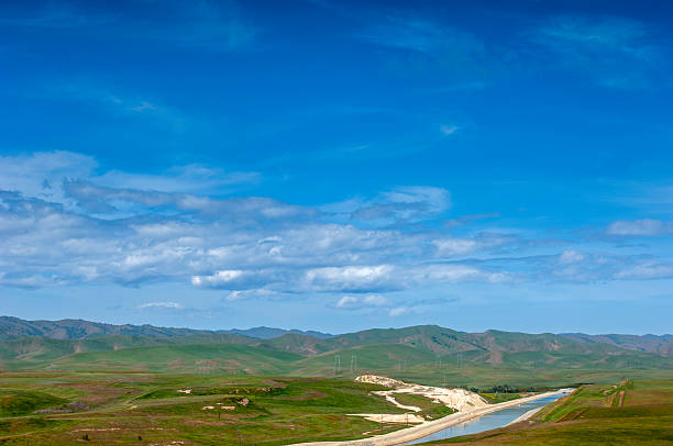 istock Springtime View of California Coast Range and Aqueduct 2252775294