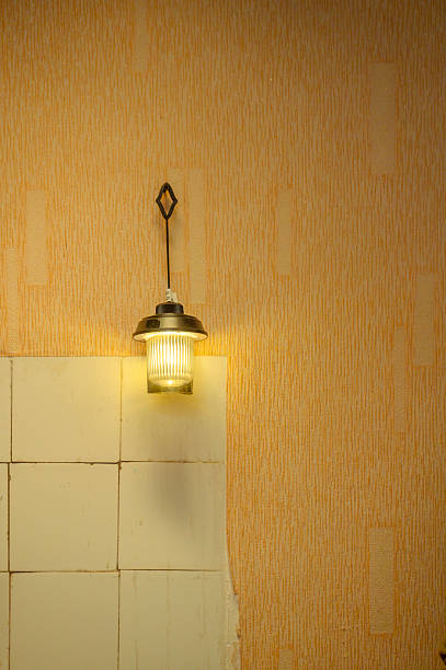a device for giving light, either one consisting of an electric bul