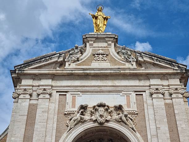 istock Assisi World Heritage City 2252884615