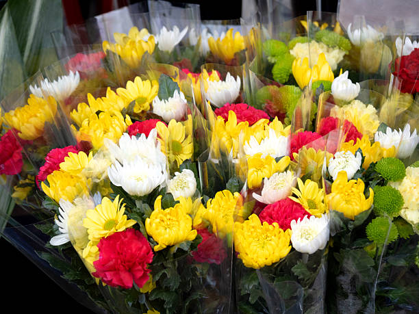 Perfect flowers and bouquets on photo