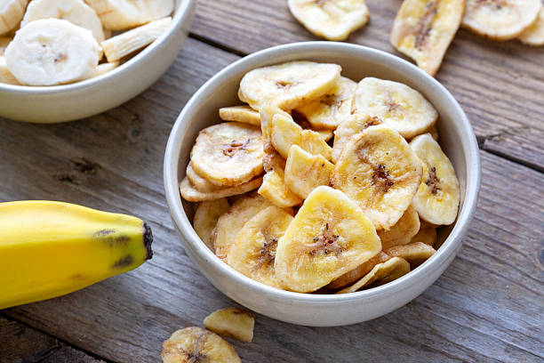 istock Banana chips and slices 2252965515