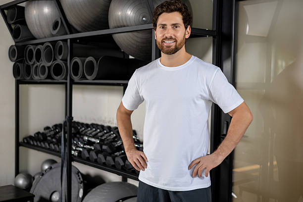 istock Young caucasian confident man in the gym looking determined 2252977051