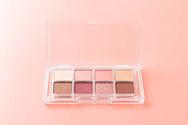 istock Eyeshadow palette on a pink background 2252986761
