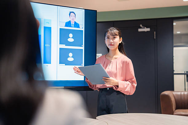 istock Business people connecting remote members for meetings 2253055381