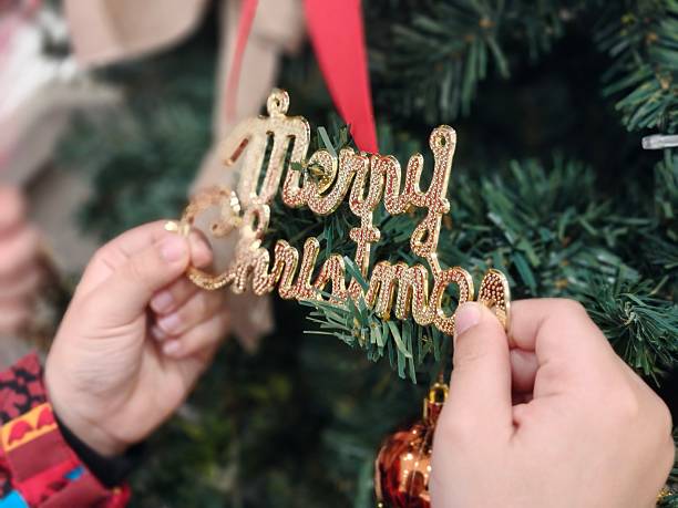 istock Hang 