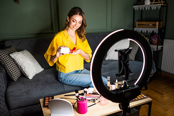istock Influencer Recording a Beauty Routine 2253102602