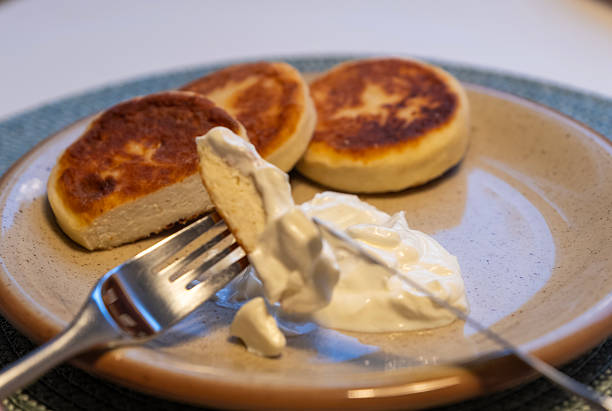 Cottage cheese pancakes with sour cream