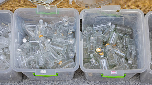 istock New Glass Bottles 2253193939