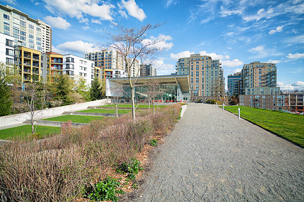 istock A Beautiful Spring Day at Seattle Waterfront Elliott Bay Trail 2253202764