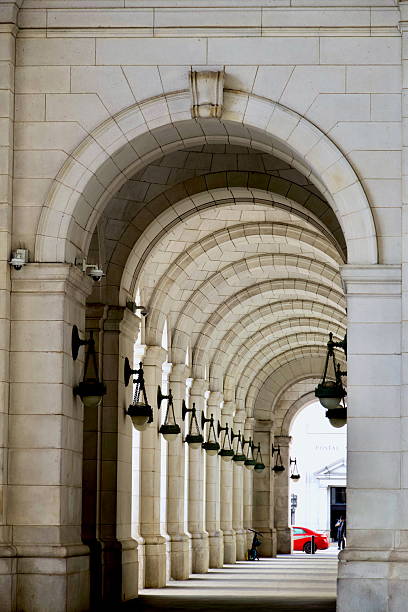 large train station in philadelphia