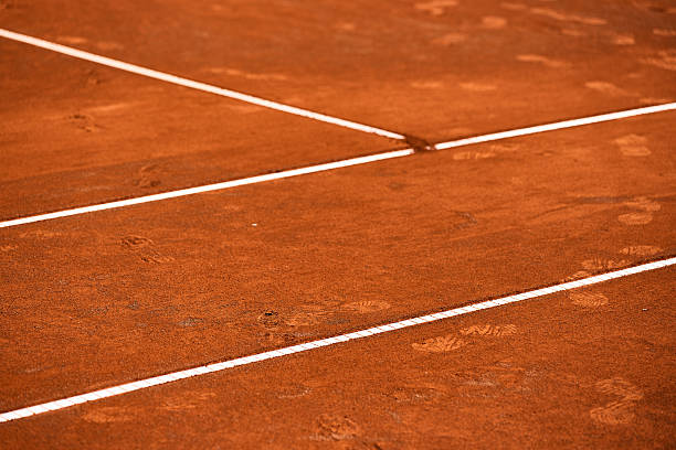 istock Footprints on a clay tennis court 2253334940