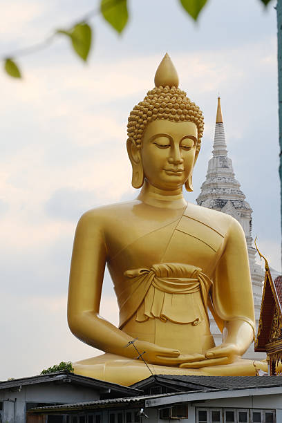 istock Wat Paknam Bhasicharoen 2253349782