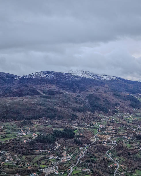 Waking up with snow on the mountain - Cinfães, Viseu