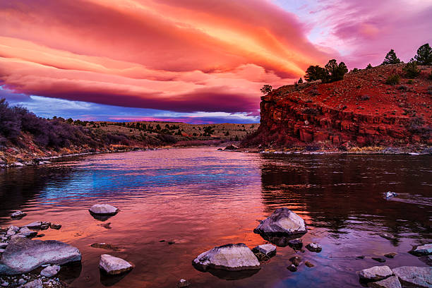 istock Colorful Lenticular Cloud Over Colorado River Dramatic Landscape 2253414441