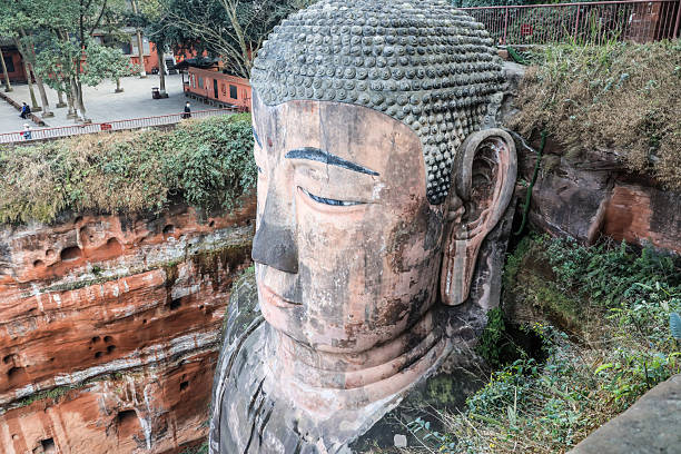 Large-scale cliffside Buddhist sculptures in ancient China
