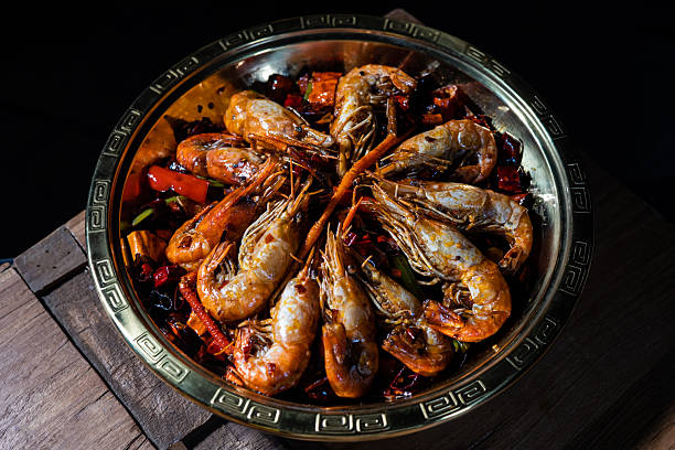 Sichuan cuisine, braised prawns in oil.