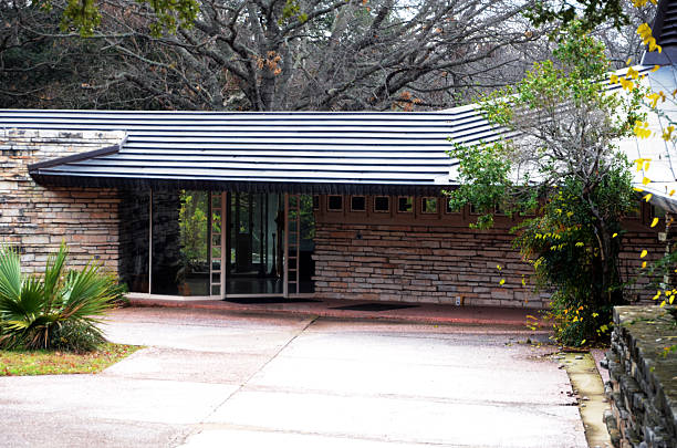 The John Gillin Residence is a remarkable architectural landmark located in Dallas, Texas, designed by Frank Lloyd Wright in 1950 and completed in 1958. It stands as Wright’s only residential project in Dallas and was the last home he constructed before his death. Dallas, TX, USA December 23, 2025