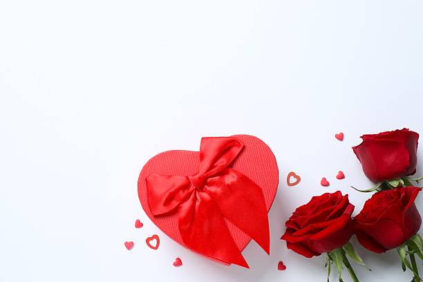 istock Beautiful red roses, gift box and hearts on white background 2253522224