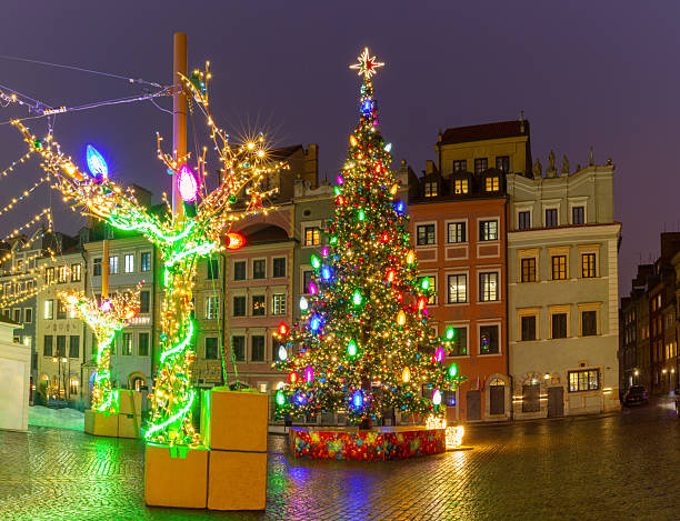 istock Christmas tree in Market Square Warsaw Poland 2253536825