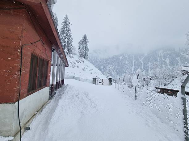 istock The beautiful views of Kashmir. 2253553235